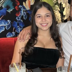 Amateur chubby latina