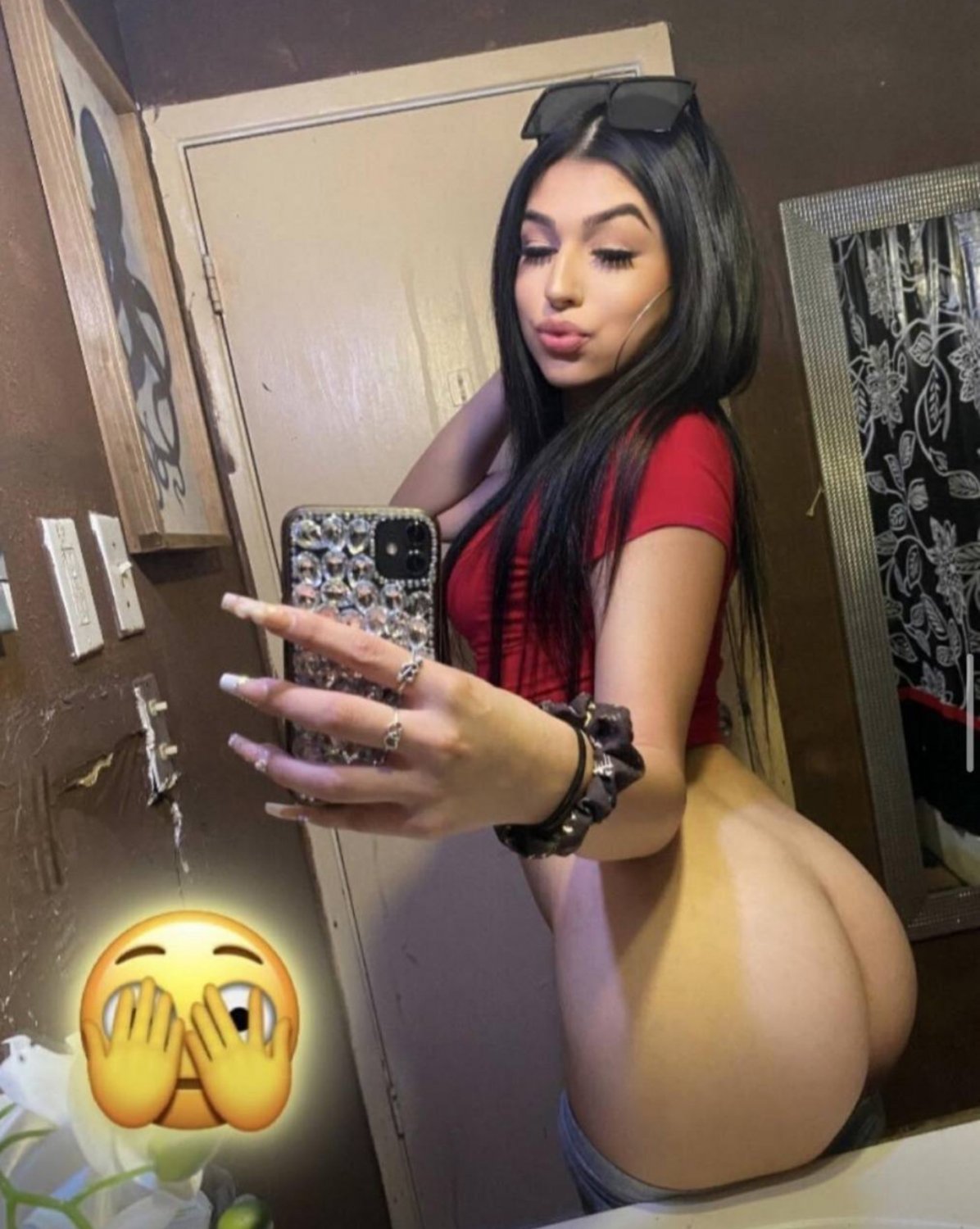 Slutty petite latina 😵‍💫