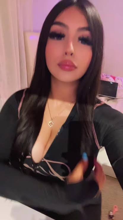 Busty big tits latina tiktok slut sarah pt.1 - grwm, haul, pics