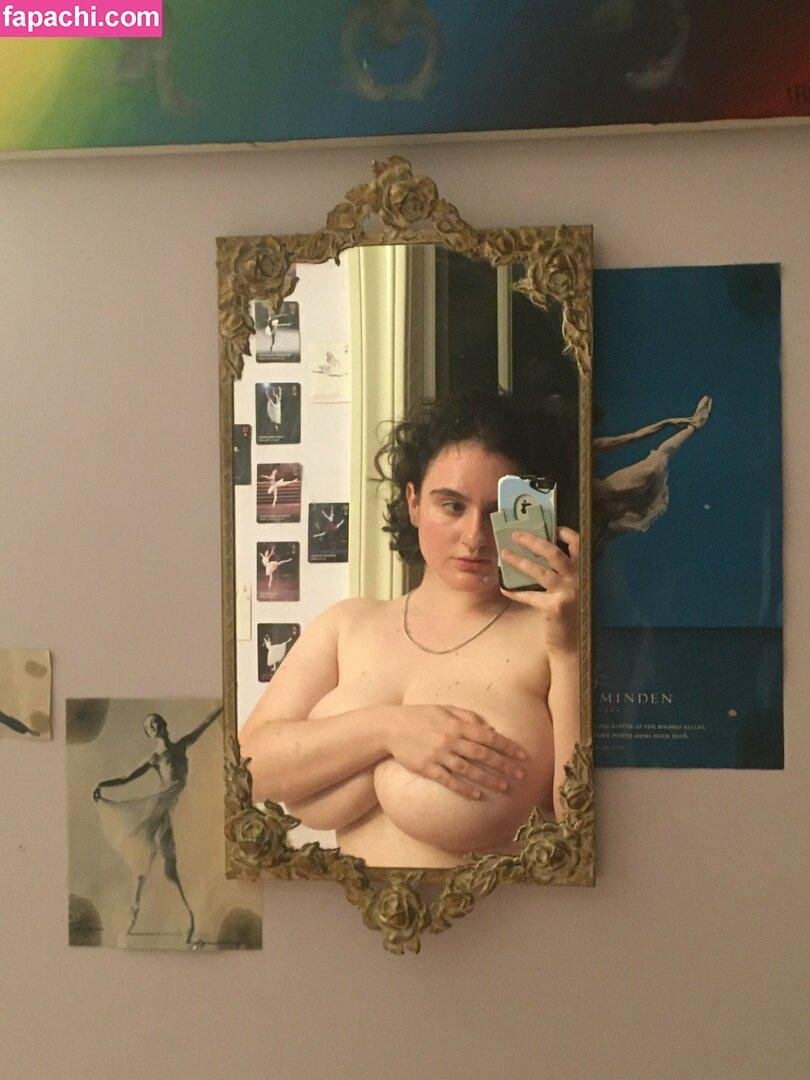 Huge tit israeli girls
