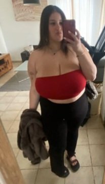 Busty 19yo israeli m1k@ xxii