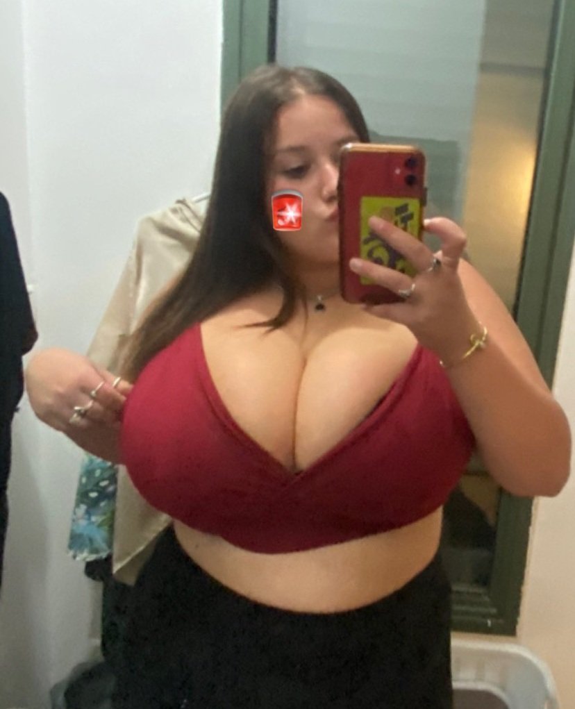 Busty 18yo israeli m1k@ xi