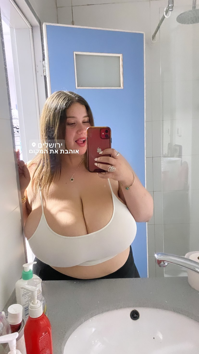 Busty 19yo israeli m1k@ xxiii